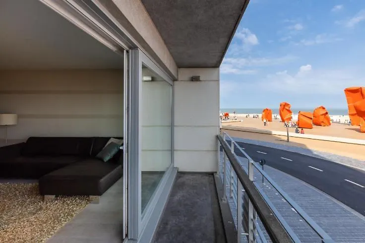 Apartment Maritime View At Commodore Ostend